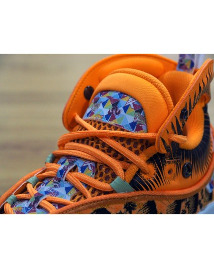 Zapatilla Anta Klay Thompson KT8 "Dragon Boat Festival"